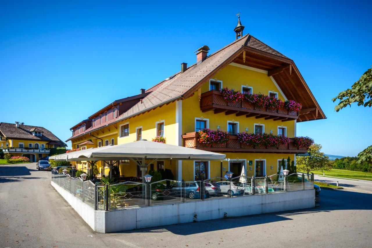 Gasthof Neuhofen Eugendorf Exterior photo